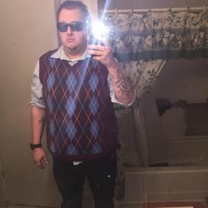 Meet your Posher, James